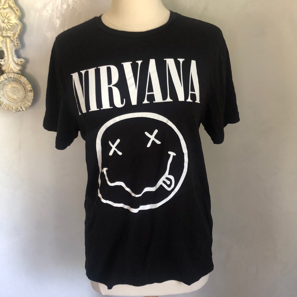 Nirvana 2019 Black T-shirt w/white lettering & design Size Medium